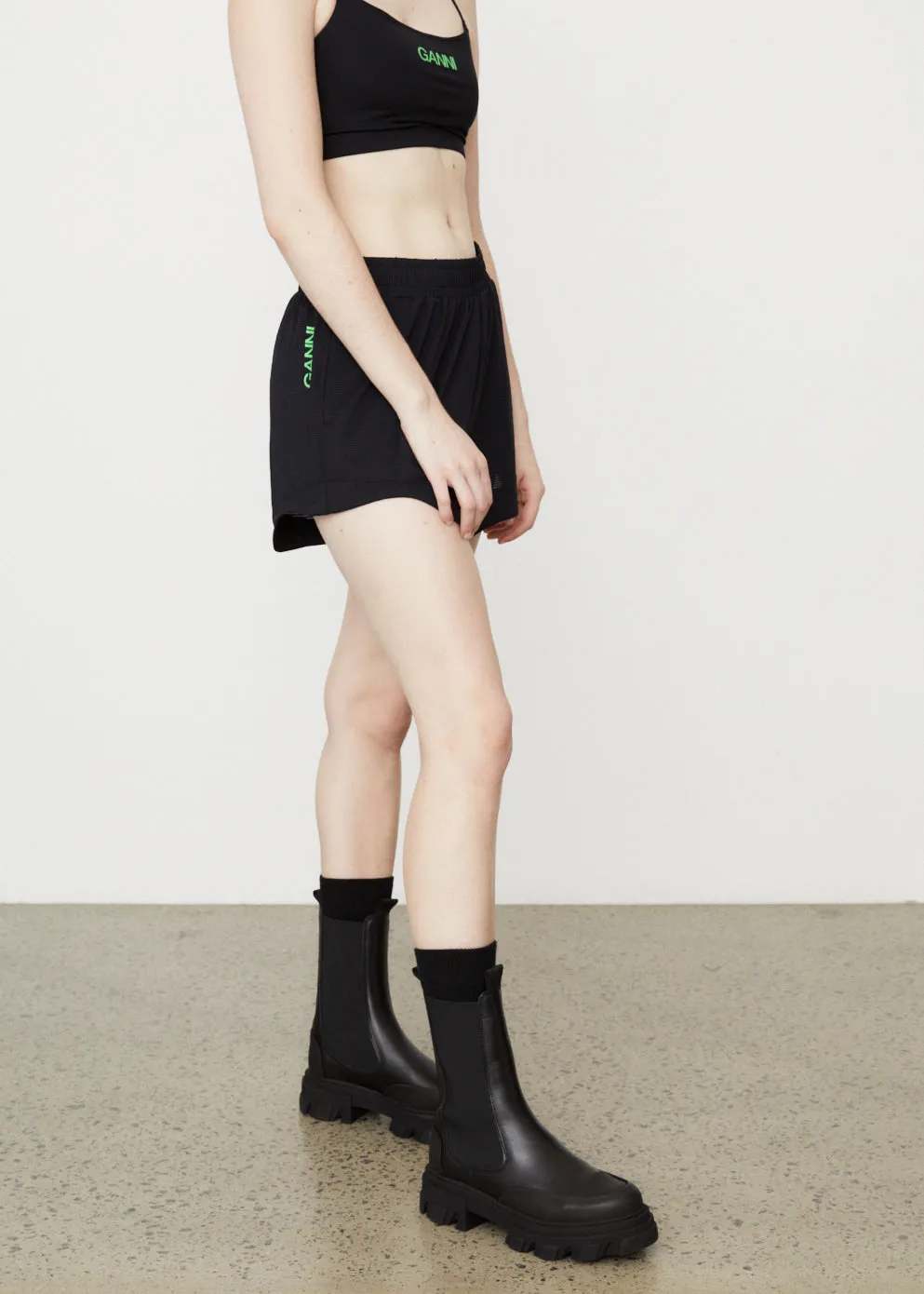 Active Mesh Shorts