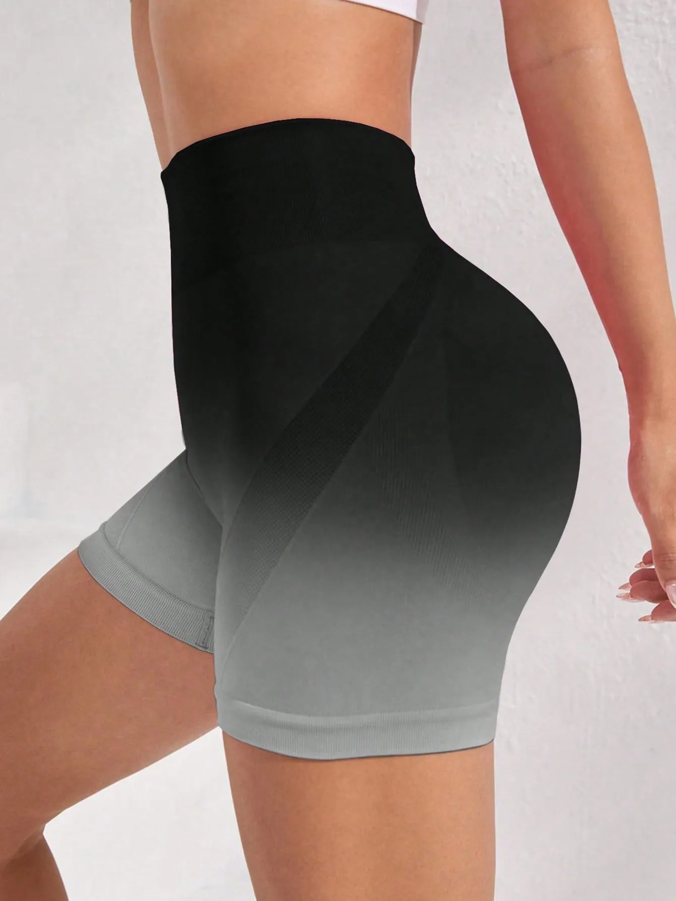 Ombre Wideband Waist Active Shorts SS24