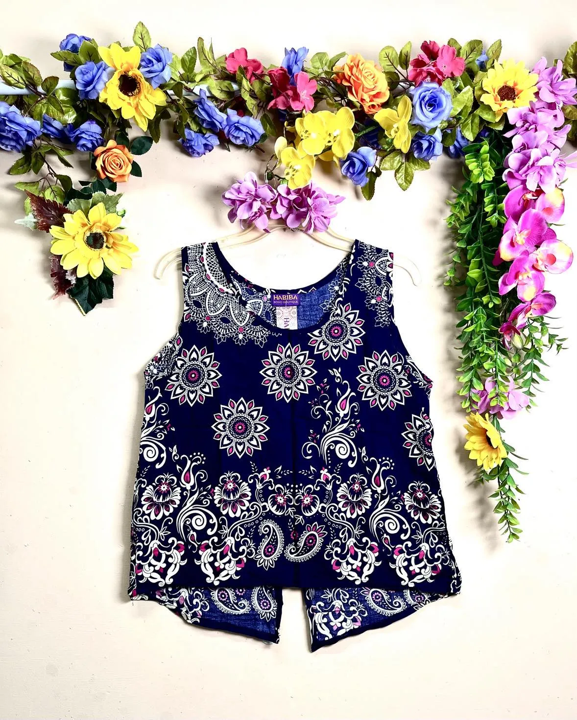 Thai Sleeveless Tank Top