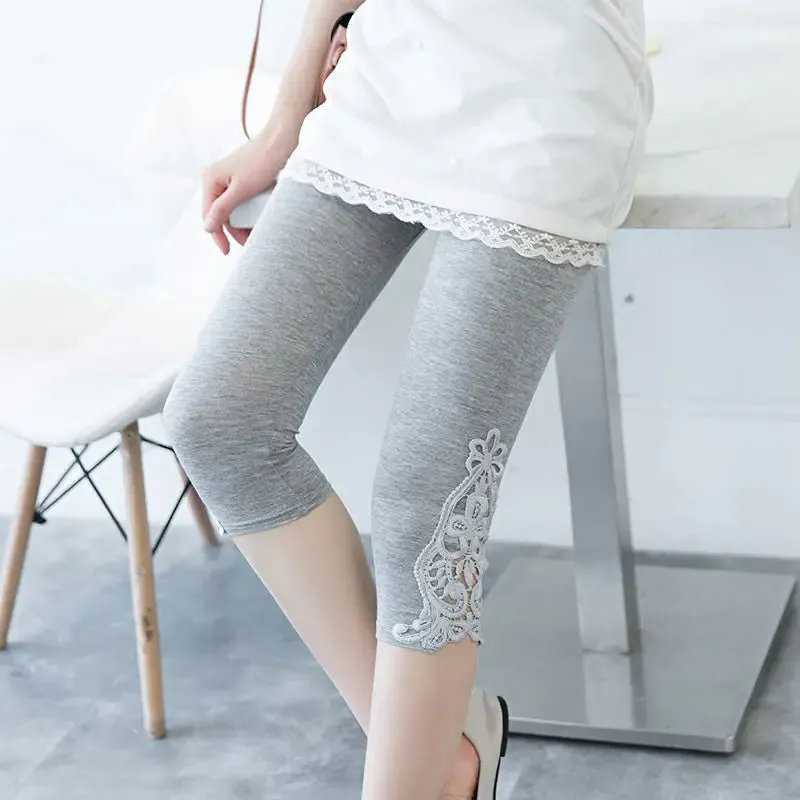 Women’s Summer Hollow Lace Capri Leggings